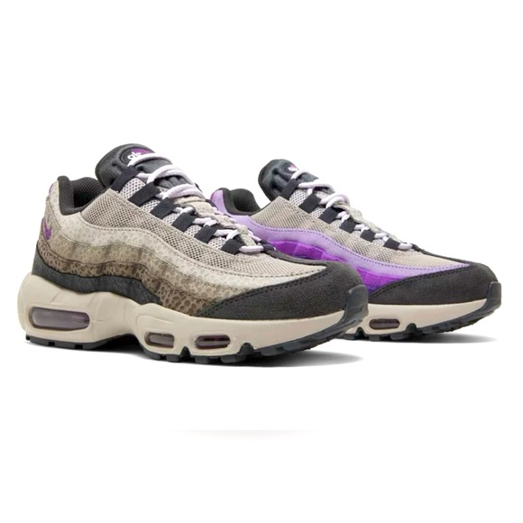 Nike Womens Air Max 95 Viotech Safari Sneaker Shoes Lace-Up Purple